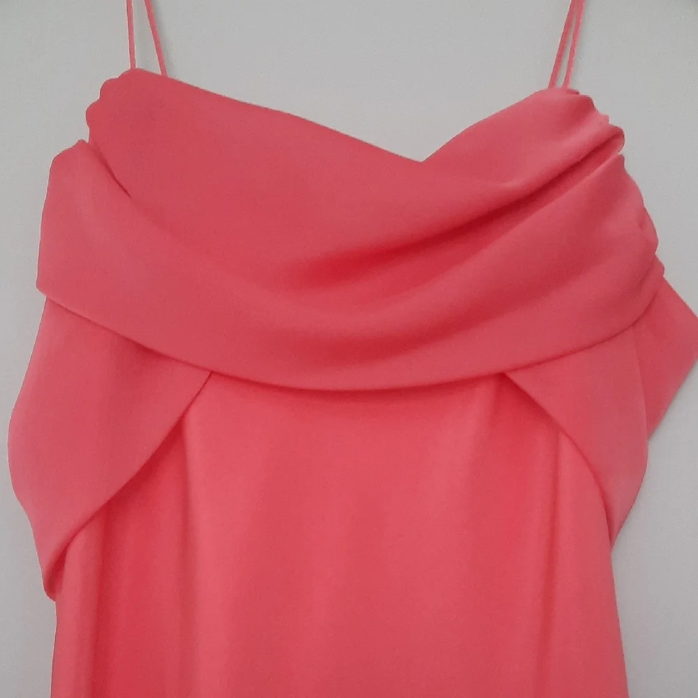 Elegant Coral Maxi Dress - Picture 5 of 7